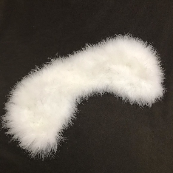 Girl’s Genuine Fur Wrap Shawl - Picture 6 of 7